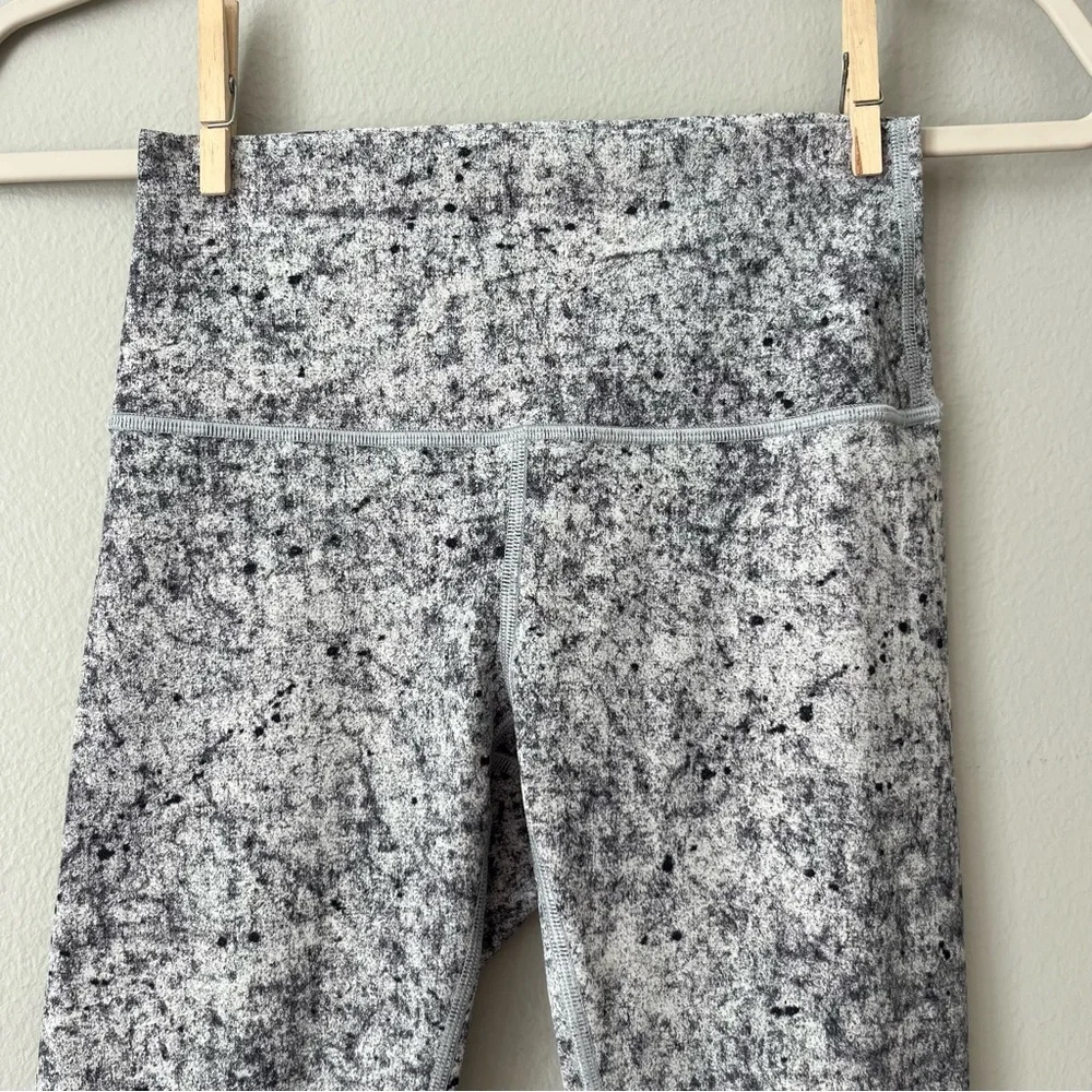 Lululemon Wunder Under HR 7/8 Tight 25” / Antiqued Alpine White Multi / SZ‎ 4